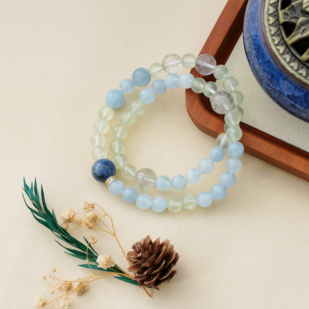 prehnite aquamarine bracelet,green phantom quartz bracelet,blue crystal bracelet,career minded crystal bracelet,communication symbolism bracelet,clear direction crystal bracelet,green blue crystal bracelet,meaningful crystal jewelry,daily wear crystal bracelet,TS-211 bracelet
