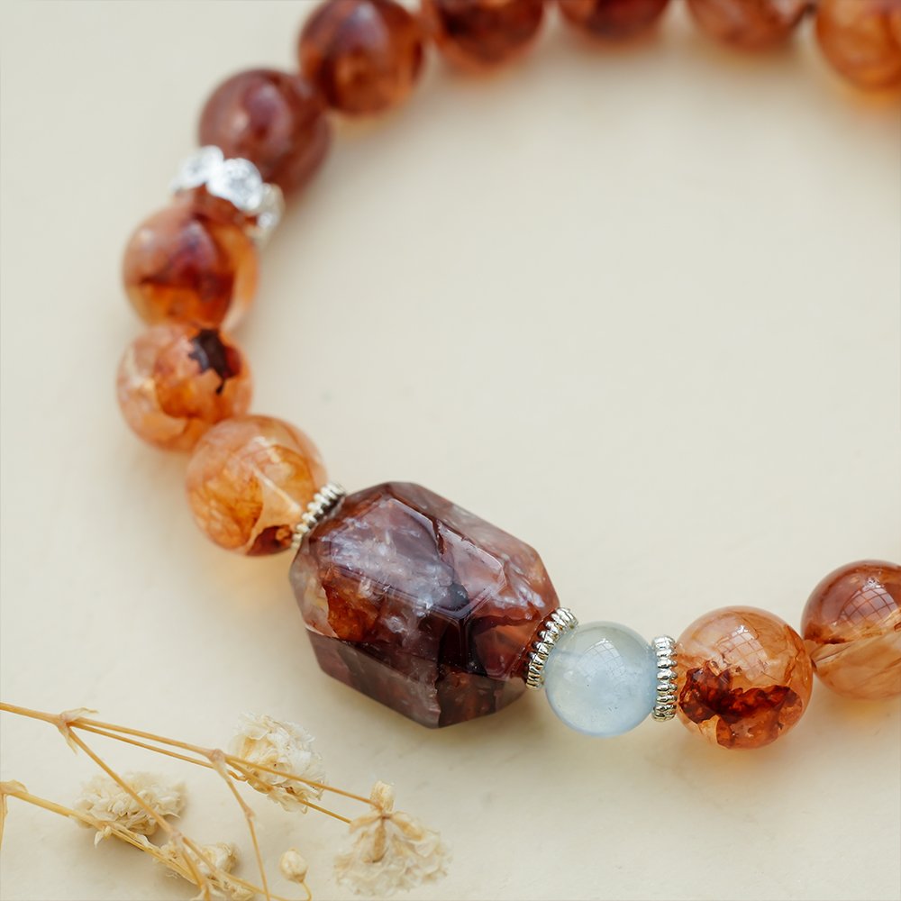 red garden quartz bracelet,aquamarine crystal bracelet,red garden quartz aquamarine bracelet,positive intention crystal bracelet,red crystal bracelet,freeform crystal bracelet,communication symbolism bracelet,crystal jewelry gift,TS-118 bracelet