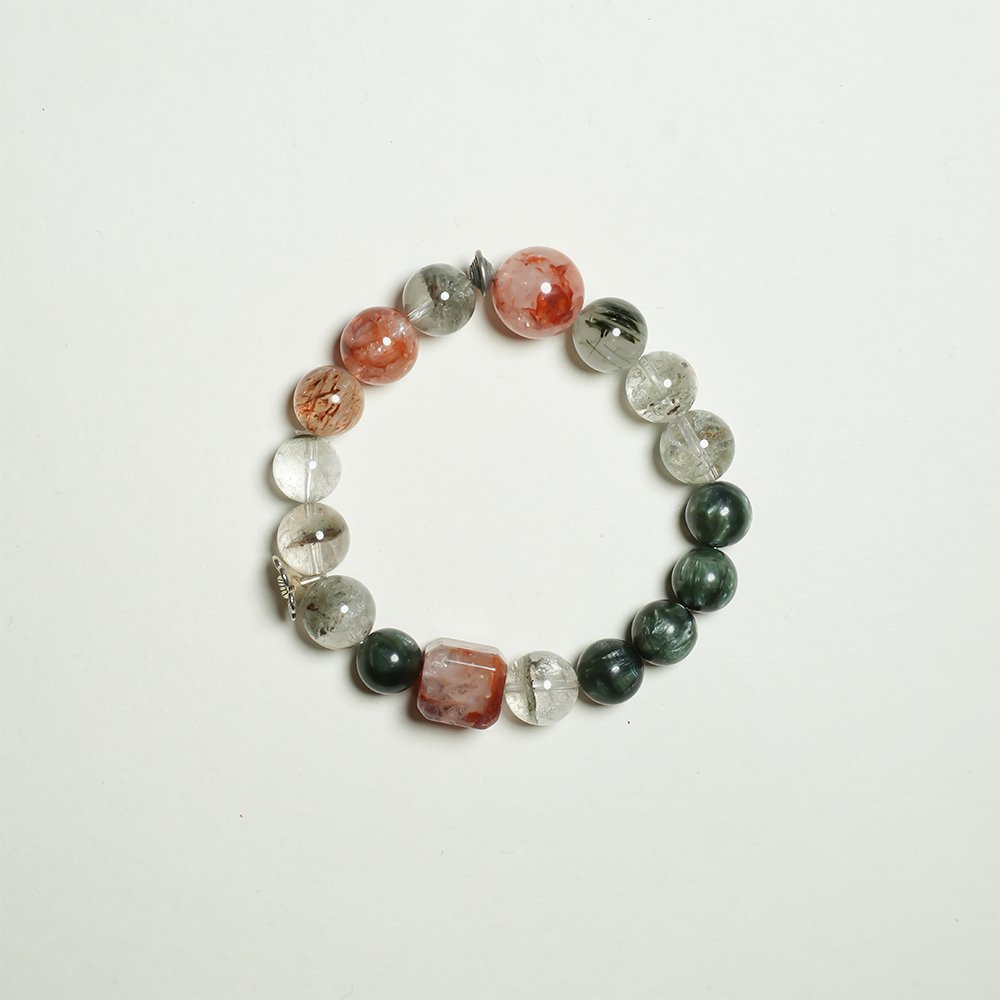 red green multi gem crystal bracelet,red garden quartz bracelet,green phantom quartz bracelet,green rutilated quartz bracelet,black gold super seven bracelet,spiritual reflection crystal bracelet,career minded crystal bracelet,decision clarity bracelet,symbolic crystal jewelry,TS-131 bracelet