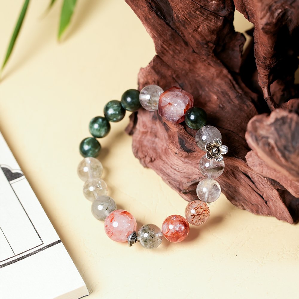 red green multi gem crystal bracelet,red garden quartz bracelet,green phantom quartz bracelet,green rutilated quartz bracelet,black gold super seven bracelet,spiritual reflection crystal bracelet,career minded crystal bracelet,decision clarity bracelet,symbolic crystal jewelry,TS-131 bracelet