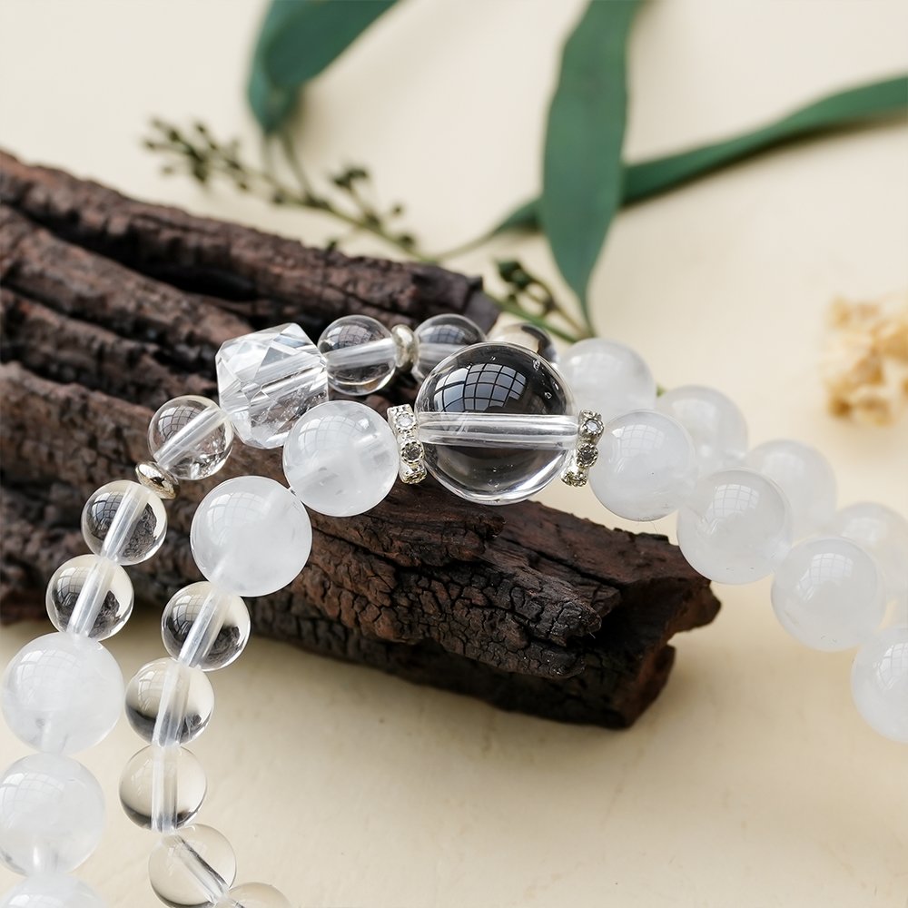clear quartz bracelet,white phantom quartz bracelet,symbolic cleansing crystal bracelet,minimalist crystal bracelet,clear quartz white phantom bracelet,focus symbolism bracelet,crystal bracelet for students,office crystal bracelet,meaningful crystal jewelry,TS-208 bracelet