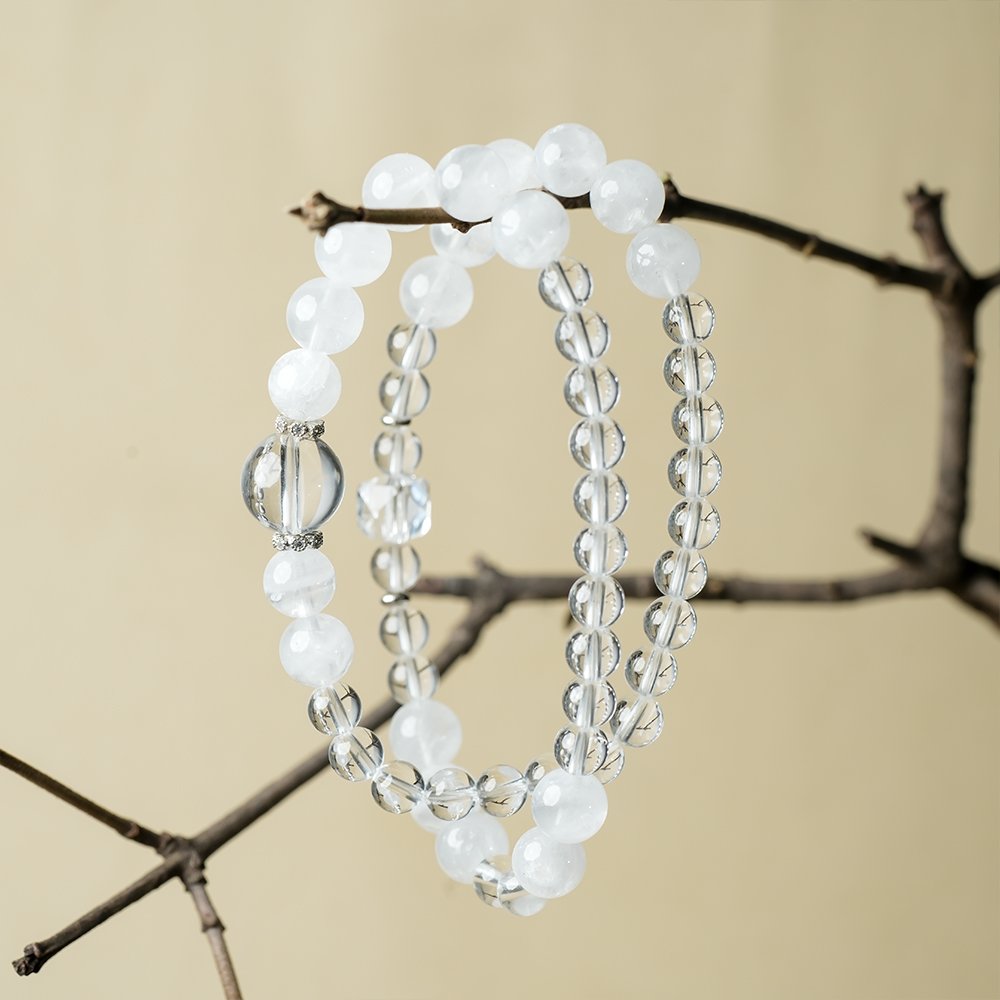 clear quartz bracelet,white phantom quartz bracelet,symbolic cleansing crystal bracelet,minimalist crystal bracelet,clear quartz white phantom bracelet,focus symbolism bracelet,crystal bracelet for students,office crystal bracelet,meaningful crystal jewelry,TS-208 bracelet