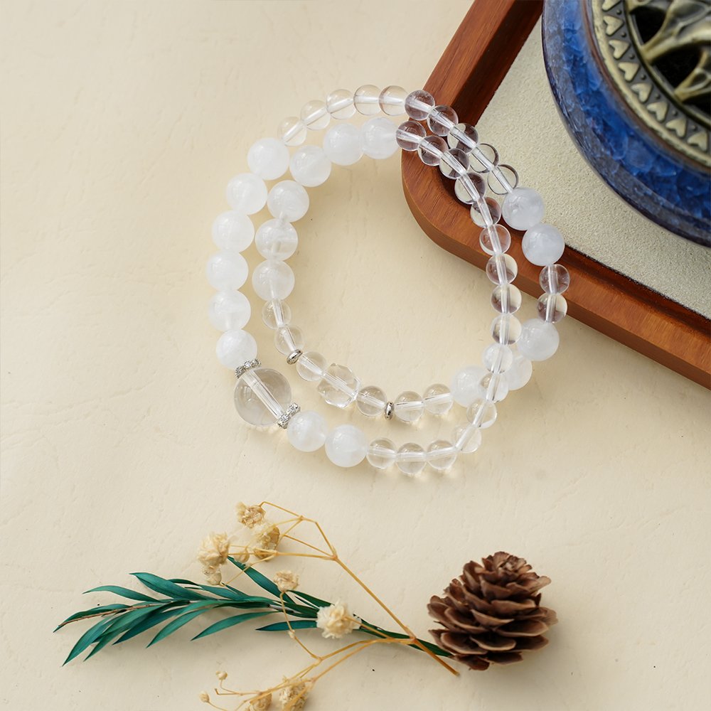 clear quartz bracelet,white phantom quartz bracelet,symbolic cleansing crystal bracelet,minimalist crystal bracelet,clear quartz white phantom bracelet,focus symbolism bracelet,crystal bracelet for students,office crystal bracelet,meaningful crystal jewelry,TS-208 bracelet